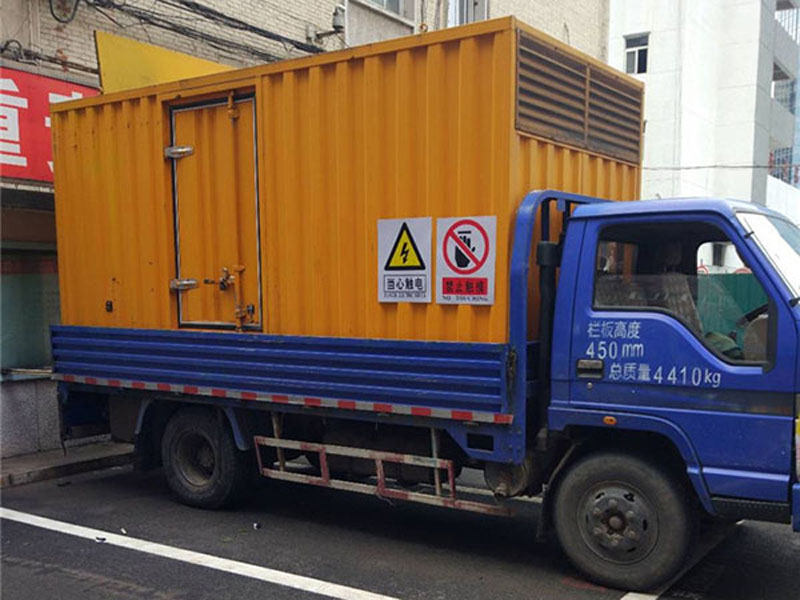 迎江租赁发电机-夏天柴油发电机组租赁高温的原因及解决方法