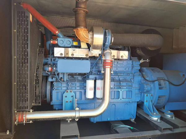 迎江柴油发电机组一般有几种电压输出？