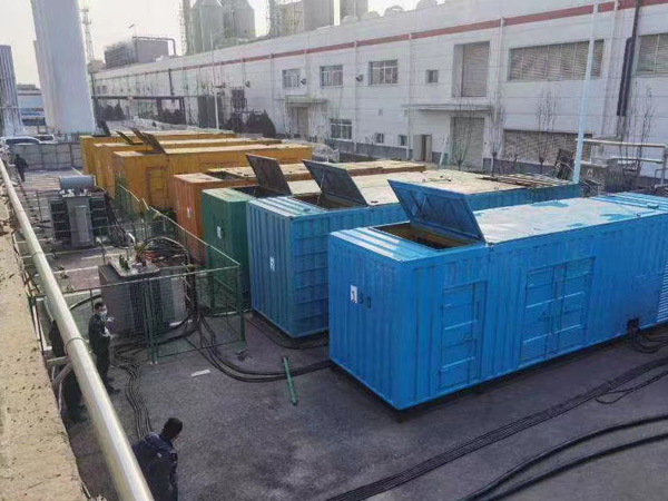 迎江380V和690V电压的电缆线相同吗？