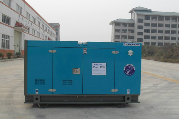 迎江发电机租赁发电机组的换季保养注意事项
