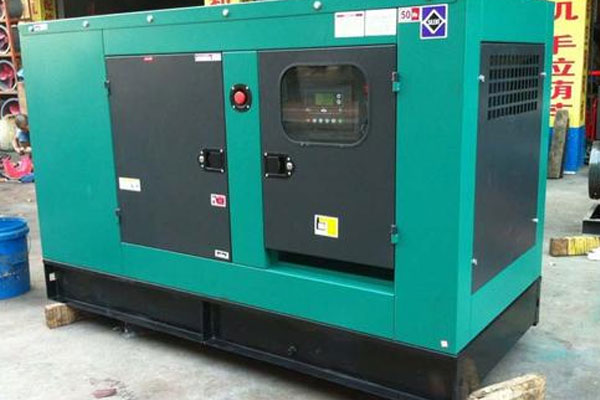 迎江如何检查机油的使用时间？