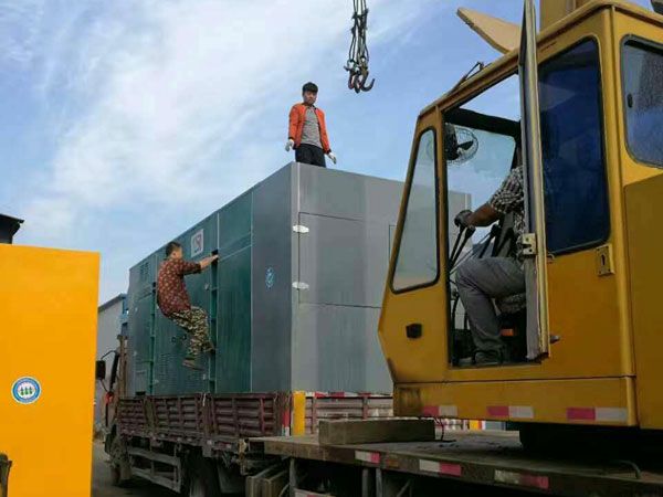 迎江更换水冷式机油散热器密封件的操作流程是怎样的？